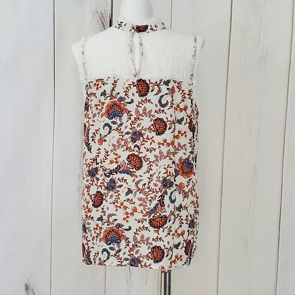 LAST Lace Top Jacquard Plus Sleeveless Self Esteem - Picture 3 of 9